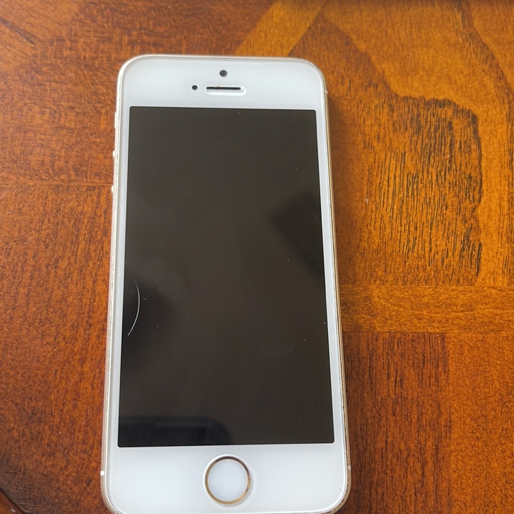 iPhone SE